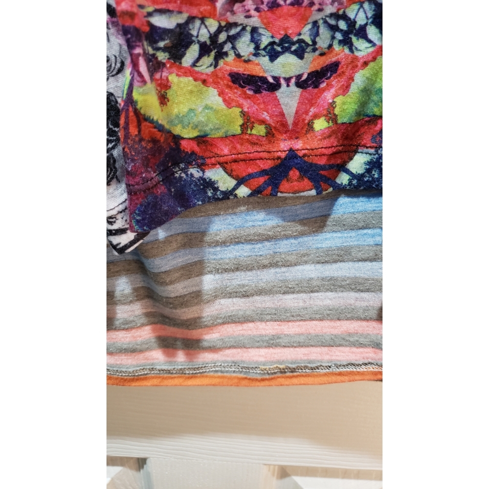 Short sleeved casual top - Picture 5 of 6
